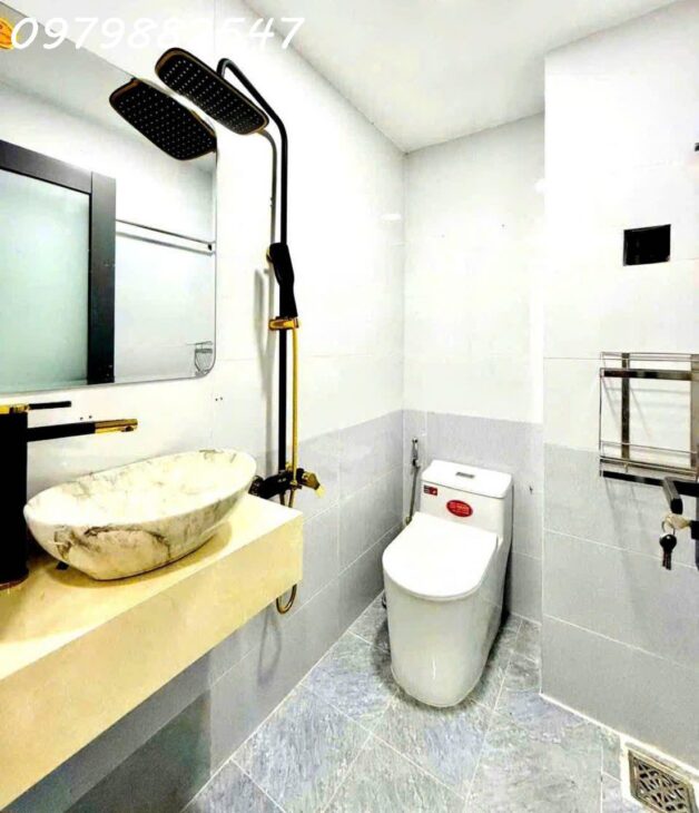 Bán nhà mặt tiền giá trong hẻm – thông ra Quang Trung – Phan Văn Trị – Giá 4,95 tỷ