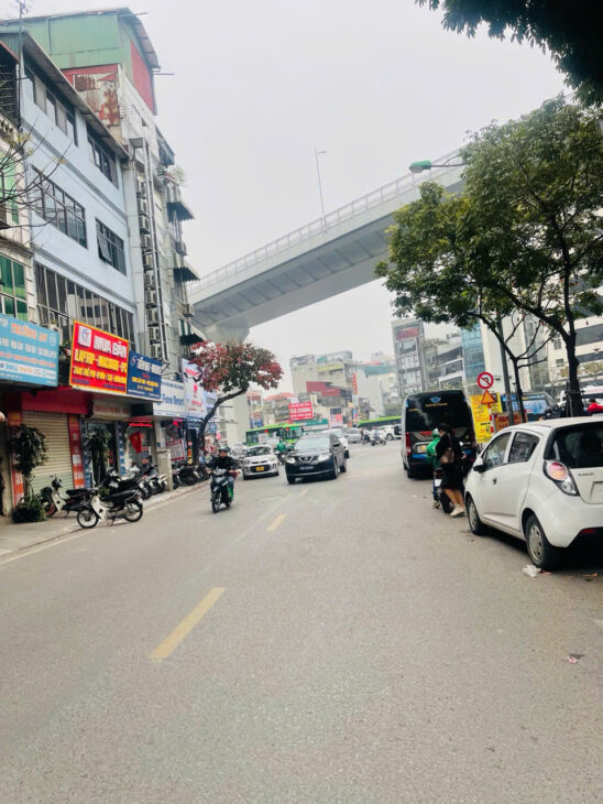 HIẾM! Mặt phố Vọng, DT 64m2 x 5 T, MT RỘNG KINH DOANH ĐỈNH. Đang cho thuê dòng tiền lớn .