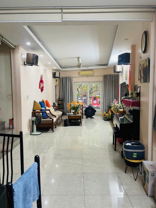 HIẾM! Mặt phố Vọng, DT 64m2 x 5 T, MT RỘNG KINH DOANH ĐỈNH. Đang cho thuê dòng tiền lớn .