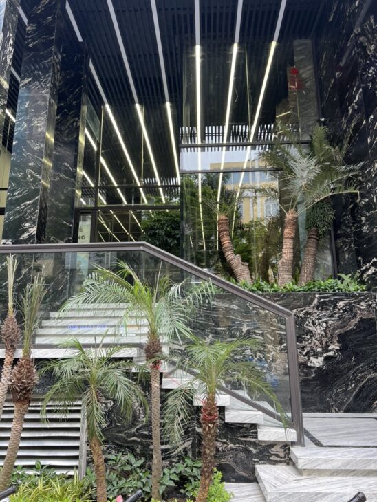 Đập hộp sàn văn phòng mới tinh tại TVL 153 Đội Cấn – Ba Đình với diện tích 270m2 với kiến trúc cực