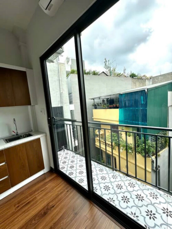 Tòa chung cư mini ngõ ba gác full nội thất phố Khương Hạ, DT 44m2x4T, MT 3.5m, chỉ 7.65 tỷ