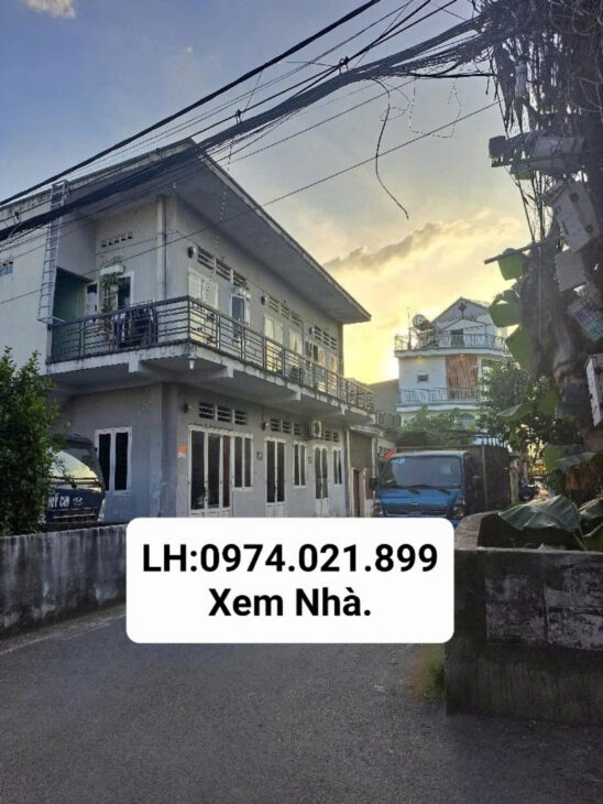 BÁN ĐẤT TẶNG NHÀ NÁT CÓ 5 PHÒNG TRỌ. ĐƯỜNG 14. HIỆP BÌNH CHÁNH. GIÁ 3 TỶ 950 TL.
