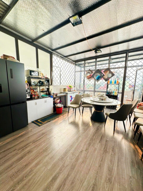 VÔ CÙNG HIẾM – MẶT PhỐ ĐÀM QUANG TRUNG LONG BIÊN – 42 M² 6 TẦNG THANG MÁY, MT 5 M, HƠN 12 T.Ỷ- KINH