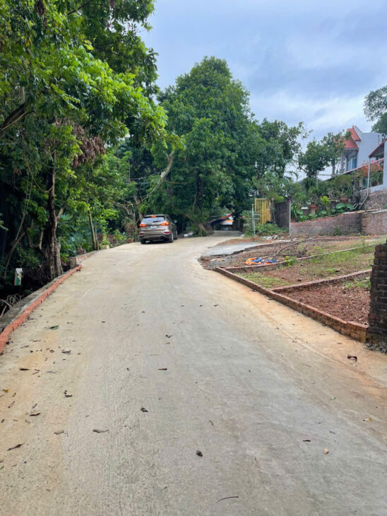 bán đất TT chúc sơn – đường xe tải 35,9m giá chỉ 2,x tỷ 0967594106