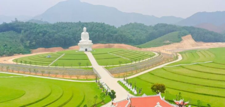 Bán đất khuôn viên mộ Gia Đình có diện tích 40m2. Giá bán chỉ từ 11 triệu/m2. Chiét khấu cao. Miễn