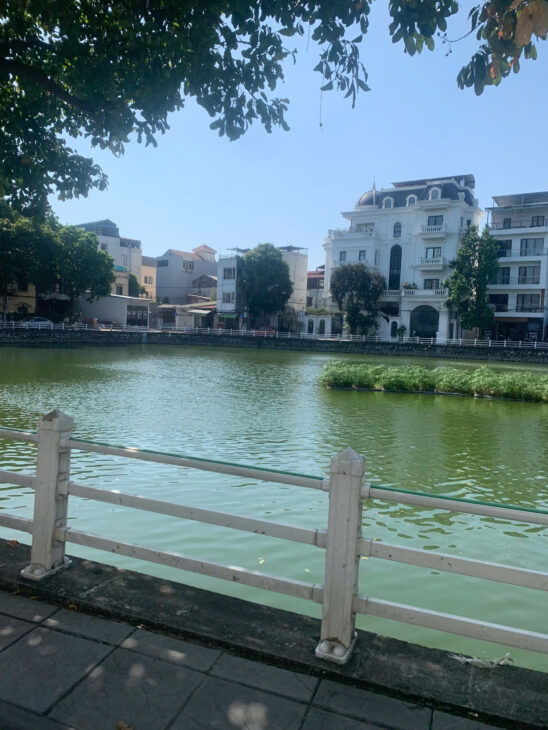 Ái Mộ , 30m, 5 tầng , 6,6 tỷ vài bước ra ô tô tránh