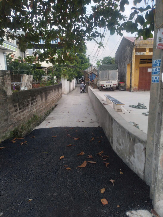 cc gửi bán 45,8m tân tiến ngay sát nhà văn hoá thôn ngay đường trải áp phan