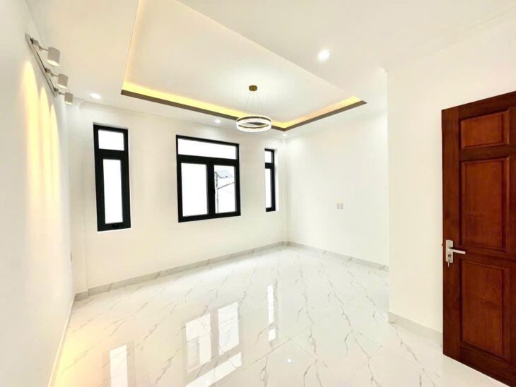 Nhà đẹp HXH gần mặt tiền, P5 Bình Thạnh, 4.5mx11m, 4tầng 4p ST, nhỉnh 9 tỷ