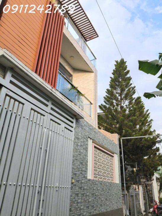 CHÍNH CHỦ NHÀ MẶT TIỀN ĐƯỜNG KHU BÀN CỜ GIÁO XỨ MỸ HÒA, GẦN NGUYỄN DUY TRINH QUẬN 2 – KDC VĂN MINH,