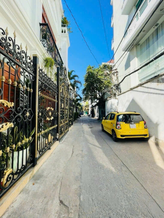 Nhà đẹp HXH gần mặt tiền, P5 Bình Thạnh, 4.1mx13.5m, 4tầng 4p, nhỉnh 9 tỷ