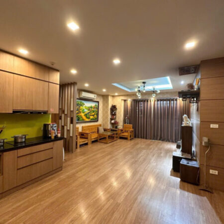 Gia đình cần bán căn hộ Intracom 1 Trung Văn 96,3m2 3 ngủ 2 vệ sinh full đồ giá 4,8 tỷ