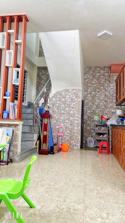 BÁN NHÀ PHÚC LỢI LONG BIÊN – NHÀ DÂN XÂY 4 TẦNG, 38 M², HƠN 4 T.Ỷ – GẦN Ô TÔ – HÀNG XÓM VINHOMES