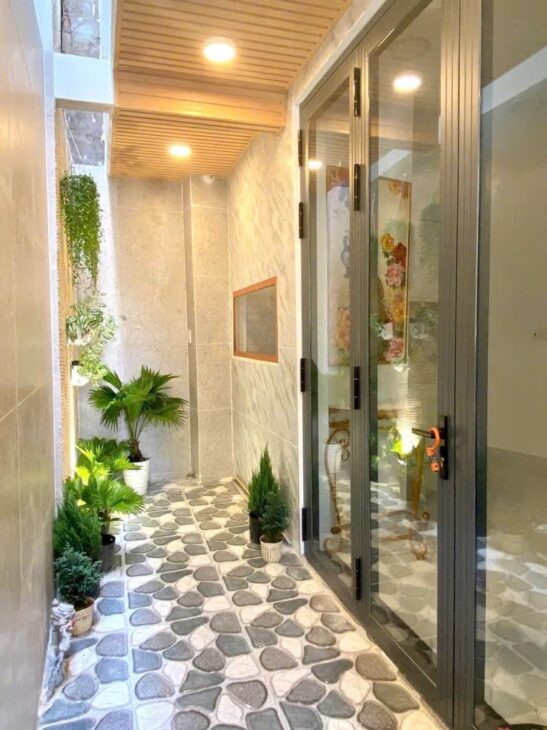 Nhà đẹp HXH 1trục thông, P13 Bình Thạnh, 5.3mx6.9m, 3tầng BTCT, nhỉnh 4tỷTL