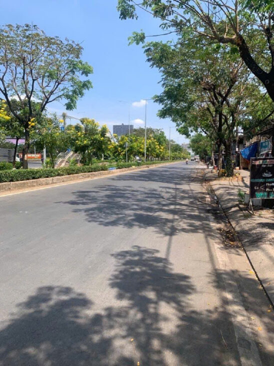 BÁN NHÀ THANH XUÂN CÁCH NGÃ TƯ SỞ CHỈ 1KM – NGÕ OTO TRÁNH – KINH DOANH ĐỈNH.