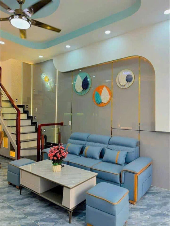 CĂN NHÀ SÁT BÊN Emart. HẺM 1 SẸC