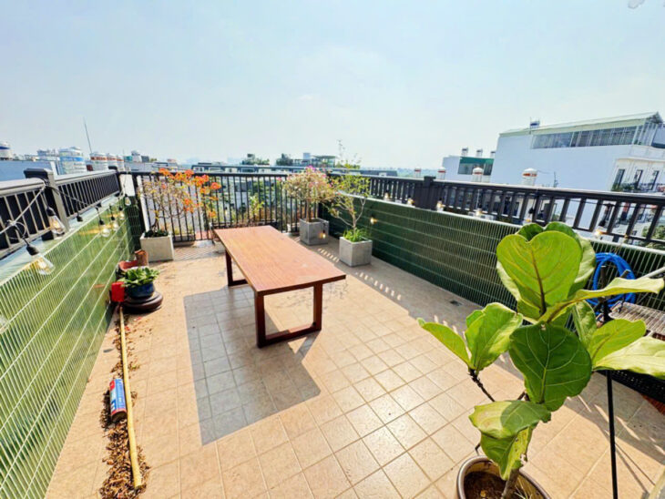HIẾM – ĐỘC – LẠ, THẠCH_BÀN LONG BIÊN 37 M², 6 TẦNG – Ô TÔ NGỦ TRONG NHÀ – KINH DOANH – TẶNG NỘI