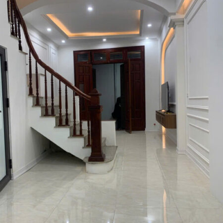 BÁN NHÀ LA KHÊ- HÀ ĐÔNG ,SÁT Ô TÔ, LÔ GÓC 3 THOÁNG BÁN NHÀ DÒNG TIỀN CAO 4 tầng 4 ngủ, giá 3