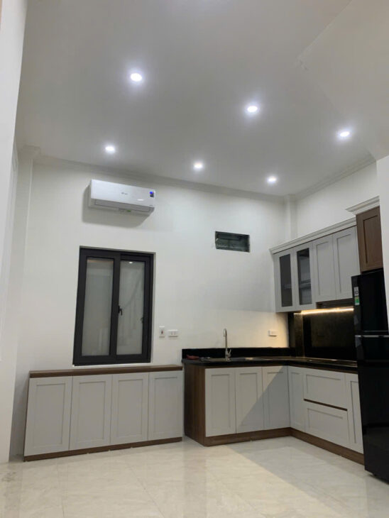 BÁN NHÀ LA KHÊ – HÀ ĐÔNG DIỆN TÍCH 38m . GIÁ 7XX TỶ 4 NGỦ -NHÀ DÂN XÂY ,FULL NỘI THẤT,Ô TÔ ĐÕ.