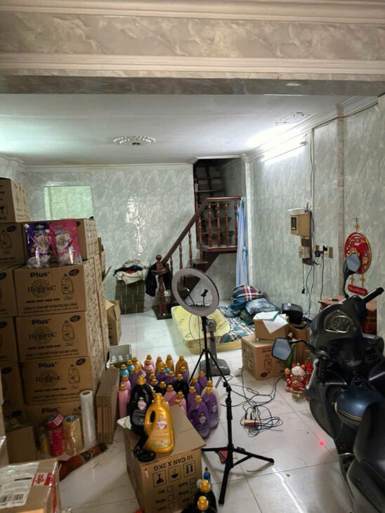 BÁN NHÀ SÁT BÊN XE MIỀN TÂY 2 TẦNG 35M2 HẺM THÔNG – SHR – GIÁ 2.78 TỶ