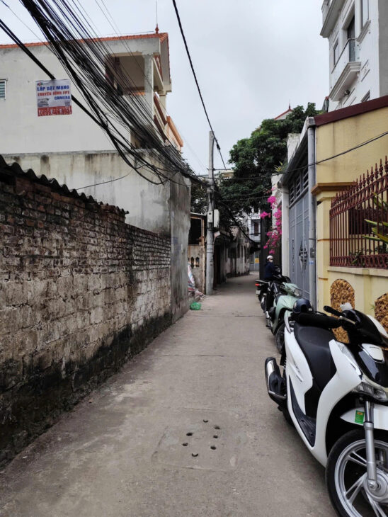 bán đất Ngô Gia Tự, mở ngõ to ra mặt phố không vào đát nhà mình, diện rích 70m2, mặt tiền 4.5m, giá