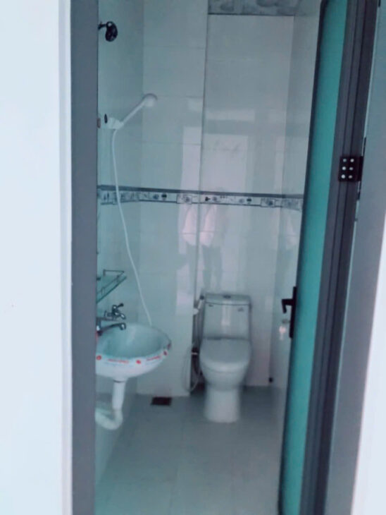 BÁN NHÀ MỚI 3 TẦNG, 4PN – NGANG HƠN 4M, HẺM THẲNG 1 TRỤC, PHƯỜNG TÂN HƯNG, QUẬN 7