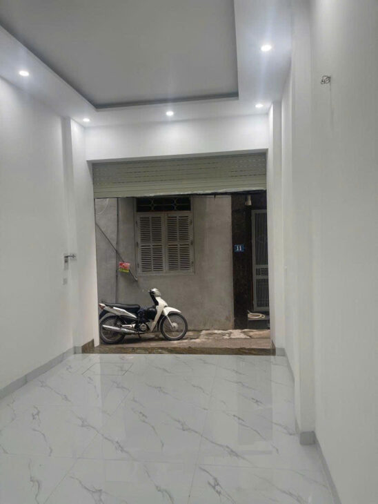 NHÀ ĐẸP LÕI ĐỐNG ĐA – CÁT LINH.TRUNG TÂM-NGÕ NÔNG, RỘNG-DÂN CƯ ĐÔNG ĐÚC.DIỆN TÍCH 35 MÉT 5 TẦNG 7