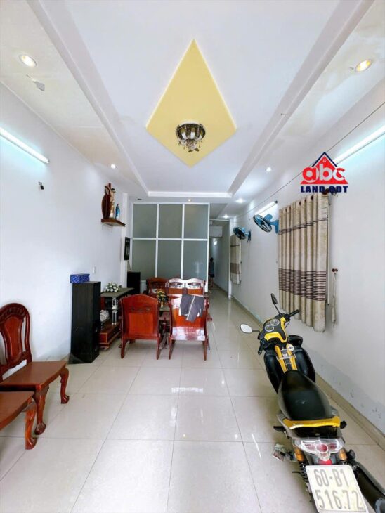 NHÀ 2 MẶT tiền NGUYỄN ÁI QUỐC – HỐ NAI – BIÊN HÒA – 8.5 TỶ – SỔ ĐỎ