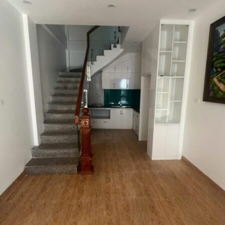 CHÍNH CHỦ BÁN NHÀ NGỌC THỤY. CÁCH CÔNG VIÊN NGỌC THỤY 200M. GẦN TRƯỜNG QUỐC TẾ VIỆT PHÁP . DT