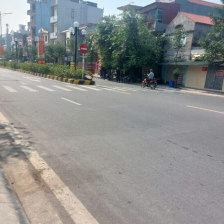 BÁN GẤP NHÀ MẶT TIỀN ĐƯỜNG 10 ĐỐNG NĂM, DIỆN TÍCH 180M GIÁ 5.5 TỶ