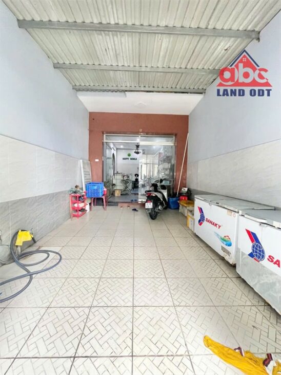 NP1015 Nhà 4 lầu đường lý văn sâm, kinh doanh tấp nập. đông người qua lại