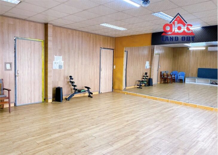 NP998 bán nhà c4 vị trí gần đường NAQ, khu xóm an ninh. thân thiện