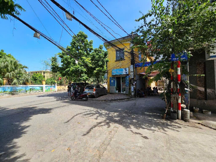 BÁN NHÀ CHÍNH CHỦ GIA QUẤT- LONG BIÊN DIỆN TÍCH 40M, 4 TẦNG, GIÁ 6,5 TỶ. NHÀ RỘNG THÊNH THANG, SẴN