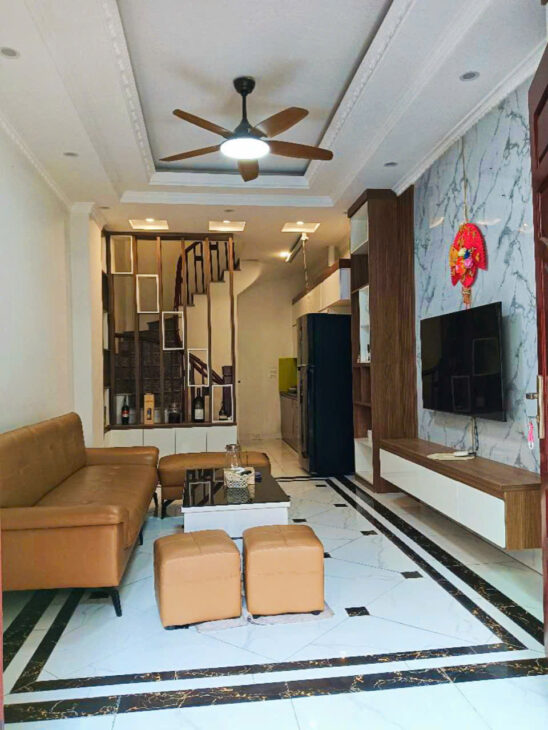 HIẾM NHÀ B.Á.N – TRUNG TÂM PHÚC ĐỒNG LONG BIÊN – 5 TẦNG, HƠN 5 T.Ỷ – FULL NỘI THẤT Ở NGAY.