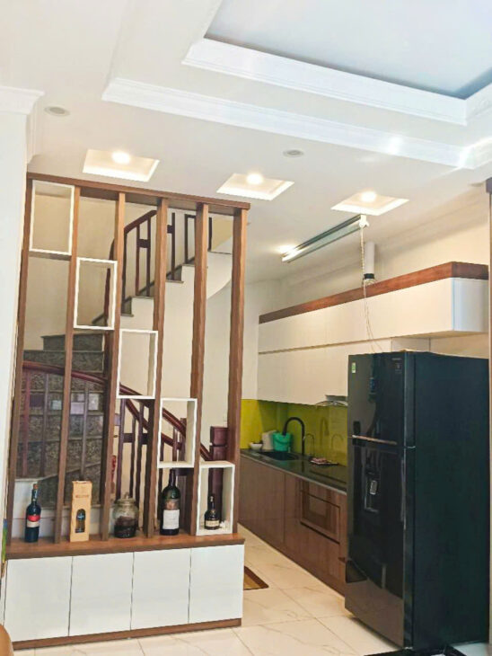 HIẾM NHÀ B.Á.N – TRUNG TÂM PHÚC ĐỒNG LONG BIÊN – 5 TẦNG, HƠN 5 T.Ỷ – FULL NỘI THẤT Ở NGAY.