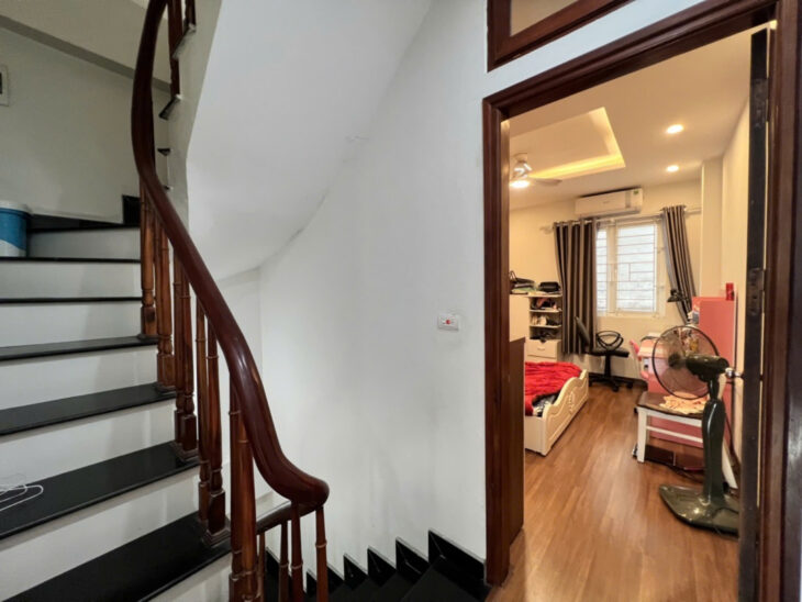 Lõi Ba Đình – ô tô vào nhà – Diện tích rộng – lô góc 3 mặt thoáng – chỉ 16 tỷ