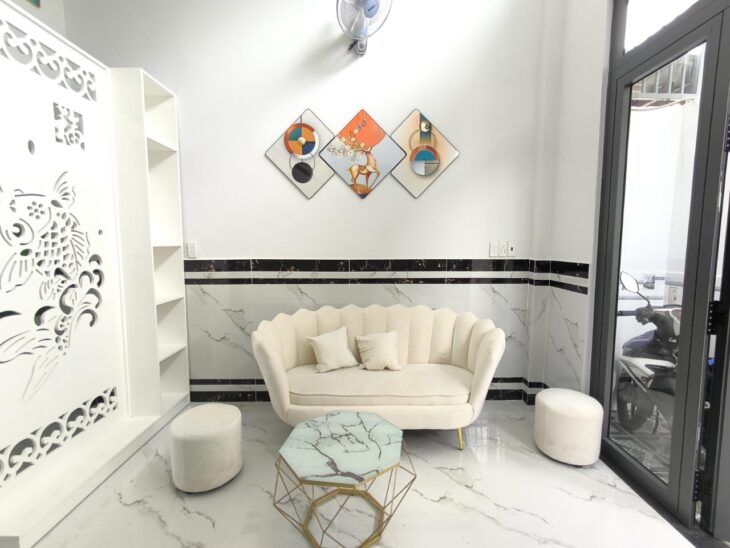 BÁN NHÀ MỸ HOÀ 1 HOT NHẤT TRUNG CHÁNH HÓC MÔN – GIÁ CHỈ 2.85 Tỷ – SHR HẺM Ô TÔ THÔNG. LH 0326507188