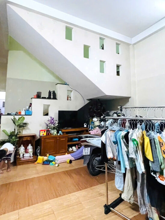 NgỘP Nặng, Sân Rộng Để Xe hơi, 111M2 x 2T, TRƯỜNG ThỌ Thủ Đức, 7 T hơn.