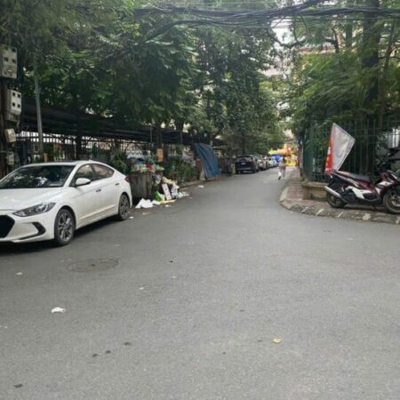 CẦN BÁN GẤP Nhà đẹp, vị trí vàng Nguyễn Chí Thanh 10 tỷ