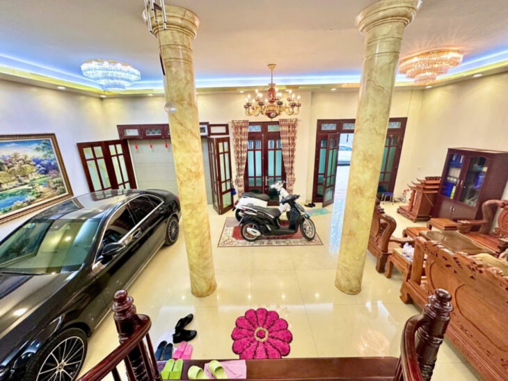 BIỆT THỰ LẠC LONG QUÂN – GẦN HỒ TÂY – LÔ GÓC 3 THOÁNG – Ô TÔ VÀO NHÀ – 90/96M CHỈ 24 TỶ