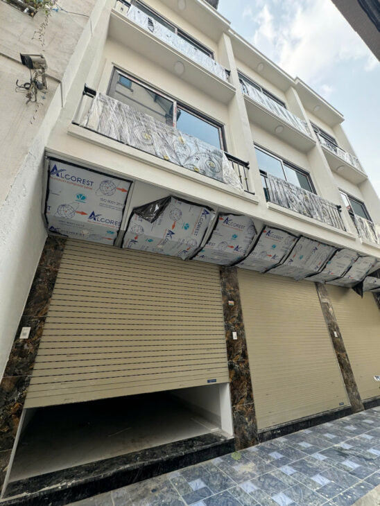 CHÍNH CHỦ-SÀI SƠN QUỐC OAI 43m2 -4 TẦNG ÔTÔ VÀO NHÀ -3tỶ8 BAO PHÍ.