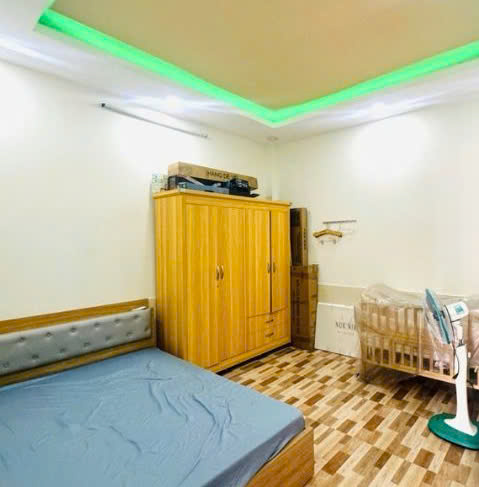 CẦN BÁN NHANH NHÀ HẺM 5 M LÔ TƯ BÌNH, HƯNG HÒA A, GIÁP RANH QUẬN TÂN QUÝ 5,3 TỶ