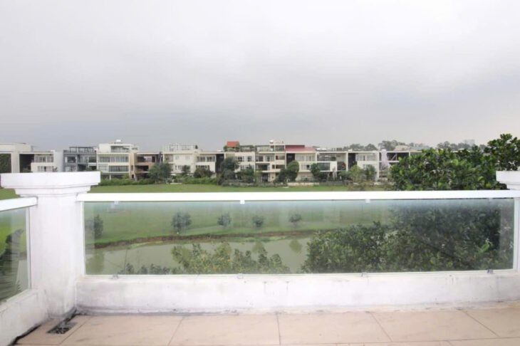 BÁN BIỆT THỰ CIPUTRA 230m2 4 TẦNG VIEW CÔNG VIÊN 65HA ĐẦY ĐỦ NỘI THẤT ĐẸP NHẤT KHU
