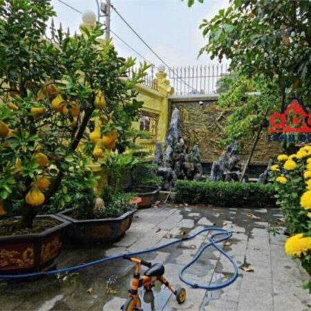 Bán Biệt thự sang trọng, thiết kế 1 trệt 3 lầu , vị trí giao thông thuận tiện. giá cực tốt Bán Biệt thự sang trọng, thiết kế 1 trệt 3 lầu , vị trí giao thông thuận tiện. giá cực tốt