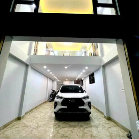 NHÀ MỚI PHỐ NGỌC LÂM- LONG BIÊN , GÂRA 2 Ô TÔ, 7 TẦNG, MT 4M, 15.3 TỶ.