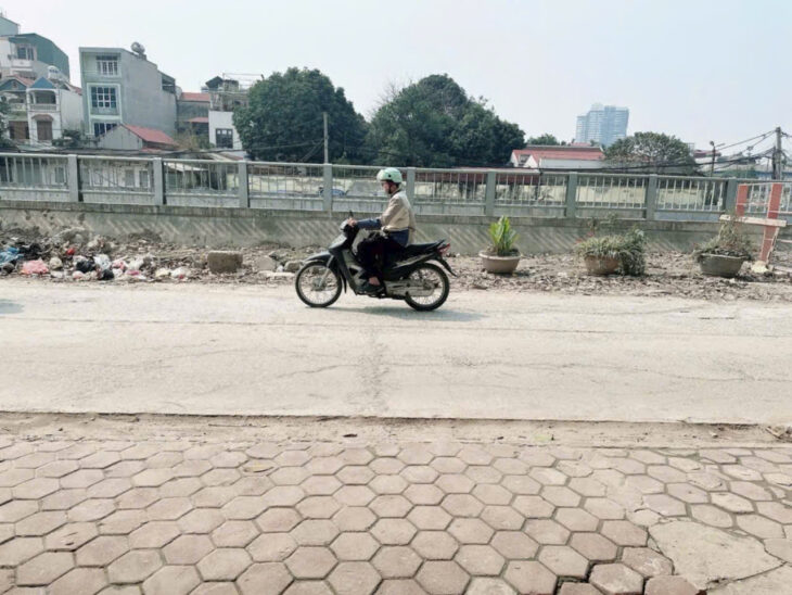 Bán nhà la khê hà đông phân lô vỉa hè .ô tô dừng đỗ 90m2 giá 7,5 tỷ