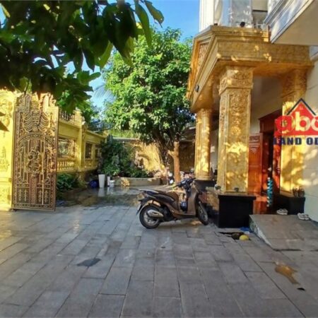 Bán Biệt thự KDC ổn định, thiết kế hiện đại, khuôn viên rộng, giao thông thuận lợi Bán Biệt thự KDC ổn định, thiết kế hiện đại, khuôn viên rộng, giao thông thuận lợi