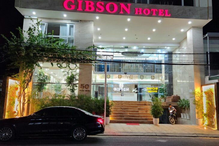 Chính chủ bán khách sạn 4 sao view biển 66 phòng full nội thất hoạt động tốt ở Vĩnh Hải Nha trnag