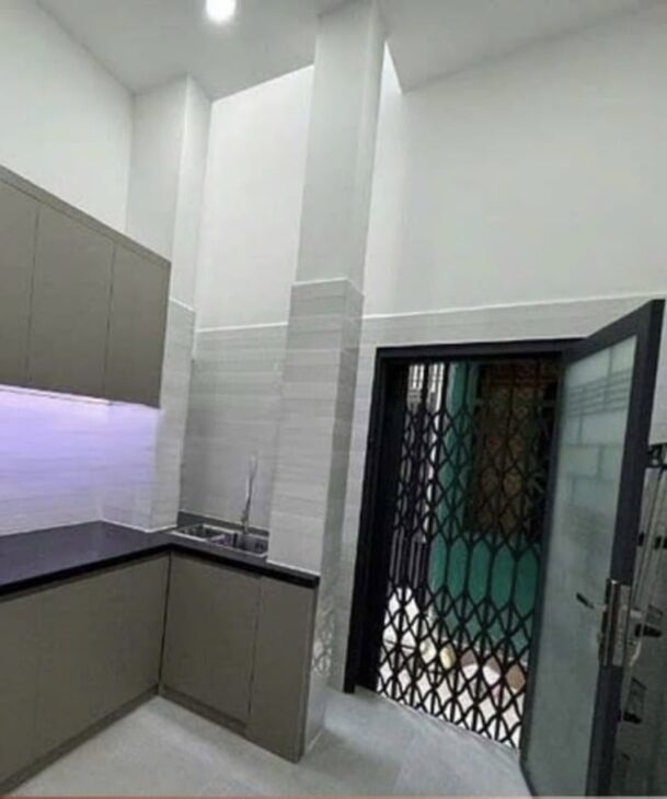 BÁN NHÀ CỘNG HÒA, P13 TÂN BÌNH