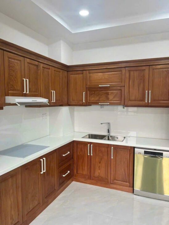 cho thuê nguyên căn đường Lê Văn Thịnh,Bình Trưng Tây,Quận 2 giá 14 triệu.