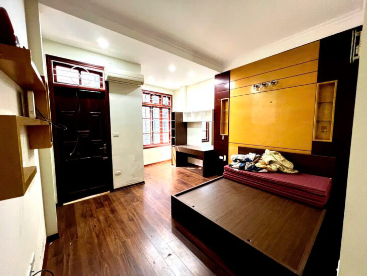Bán nhà 40m², 5 tầng, 4PN, 4WC, Ngọc Trì, Thạch Bàn, Long Biên – 7.2 tỷ.NGÕ Ô TÔ.